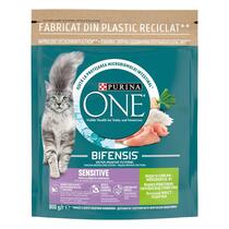 PURINA ONE® SENSITIVE, z visoko vsebnostjo purana in riža, suha hrana za mačke